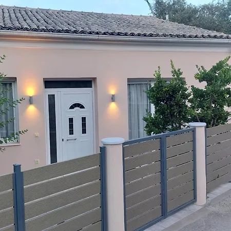 Aphrodite House בית נופש Limni (Corfu)