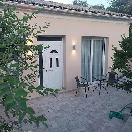 Holiday home Aphrodite House